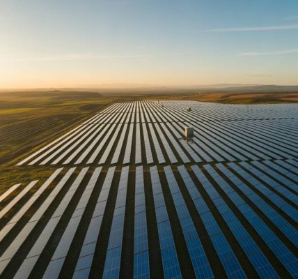 Stockage thermique de l’énergie solaire : solutions innovantes pour une production continue
